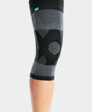 Genu Xtra-Wide Anthracite Knee with JuzoFlex Genu Xtra-Wide in colour Anthracite
