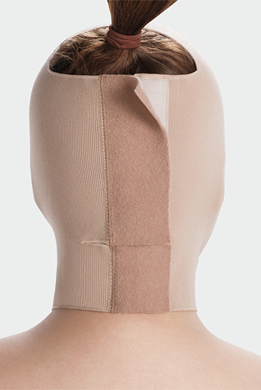 Immagine prodotto chiusura di una maschera compressiva per il viso Chiusura di una maschera compressiva per il viso da dietro